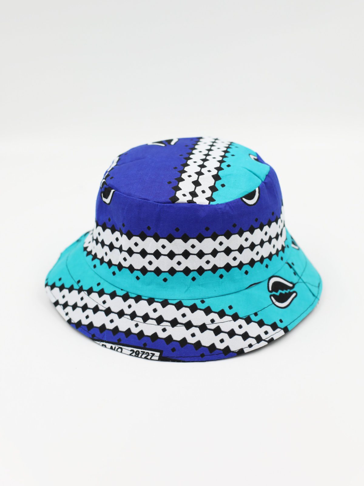 Batikowy kapelusz w stylu bucket hat kolorowy