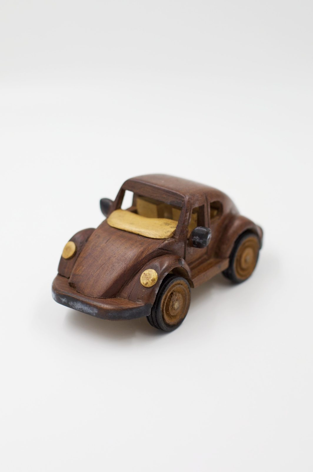 drewniany samochód samochodzik fan motoryzacji prezent autko dziecko sklep dobra fabryka